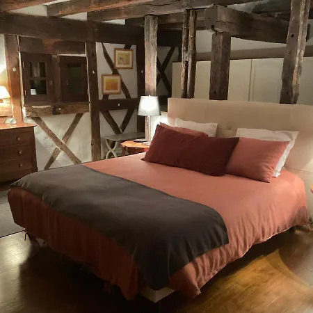 Le Clos Du Benestar Holiday home *