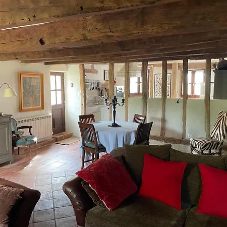 Holiday home Le Clos Du Benestar *