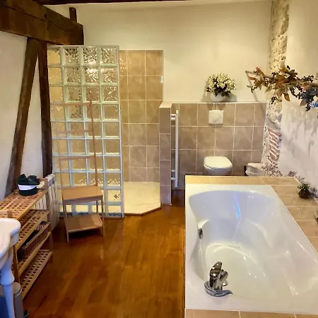 Holiday home Le Clos Du Benestar